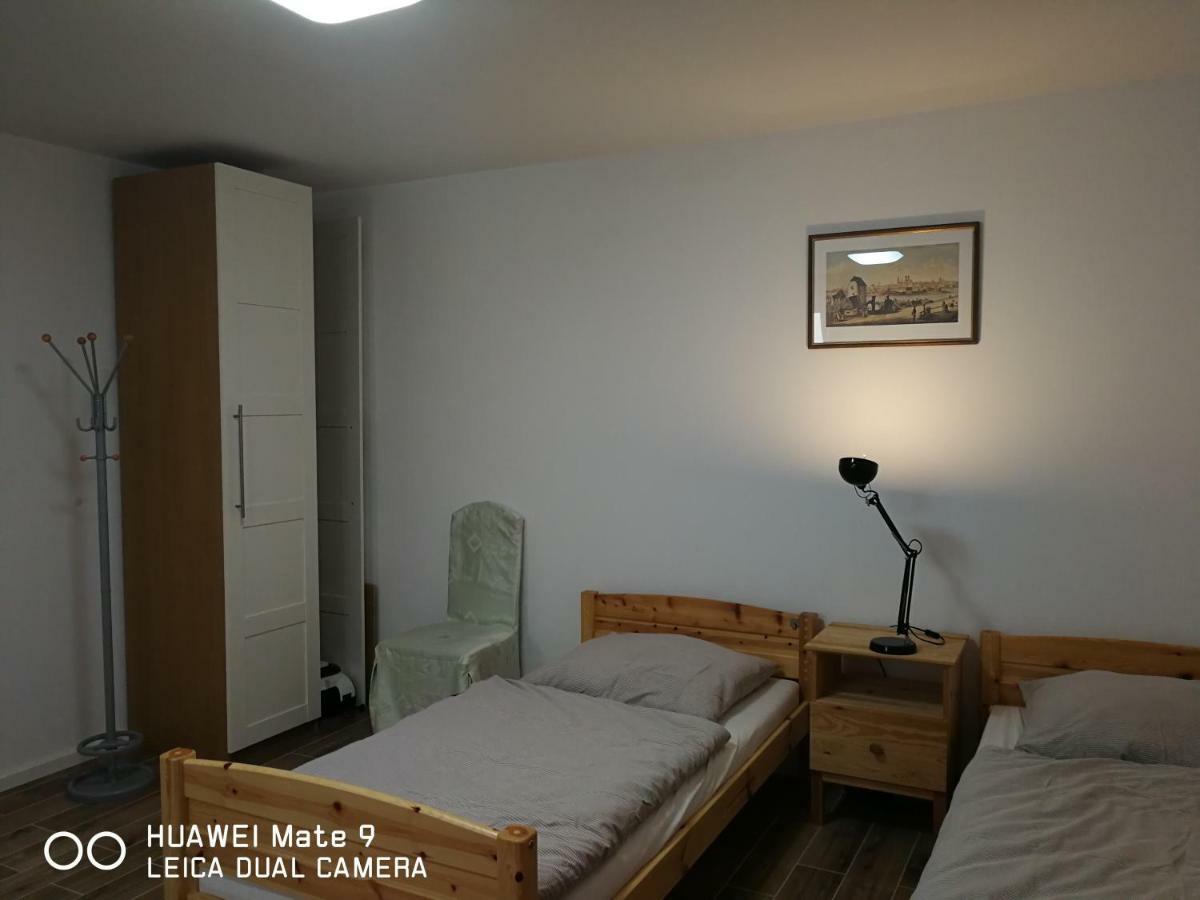 21A Comfortable Studio Taufkirchen  Extérieur photo